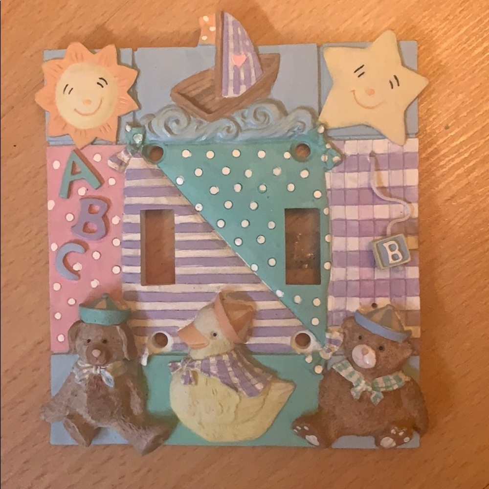Adorable Ceramic switch plate Nwt